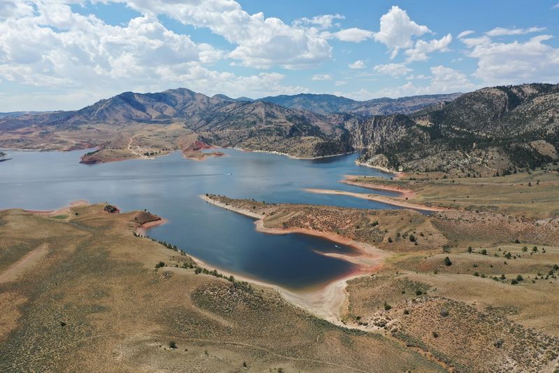 A Reservoir That Feels Surprisingly Wild