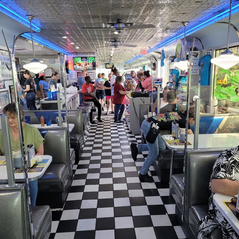 A Retro Pigeon Forge Diner That Feels Like a Step Back in Time