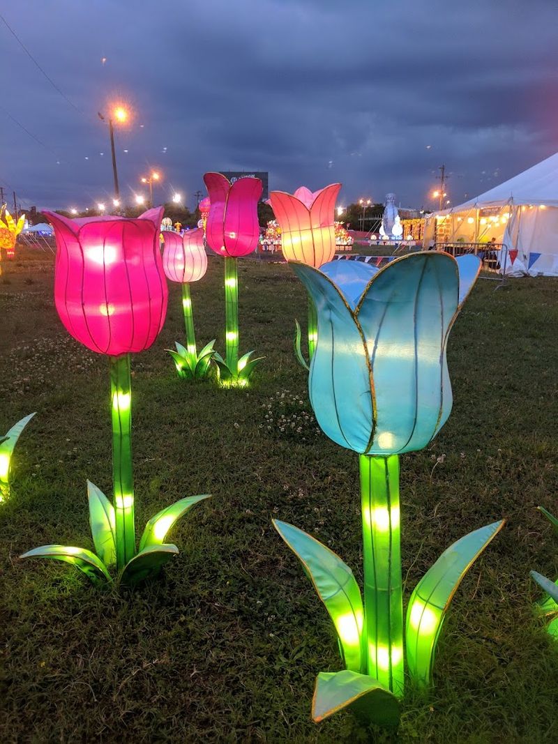 A Saturday spent at a county fair, flea market, or local festival