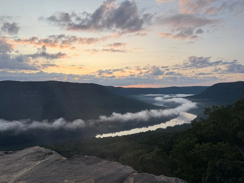 A Tennessee Overlook That Feels Like a Secret Sunset Balcony