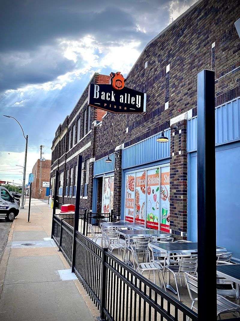 A dependable stop for travelers and takeout orders