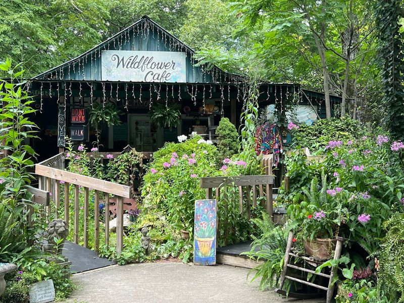 A mountain cafe with unforgettable charm