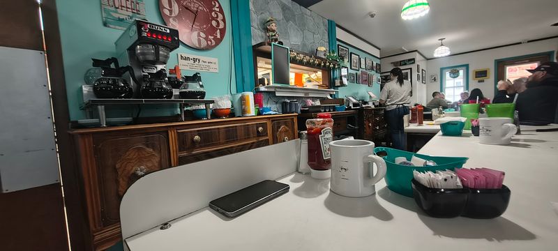A small-town gem that works for visitors and regulars alike