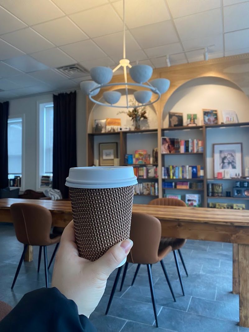 ÀBÁKẸ́ Books & Cafe — Jersey City