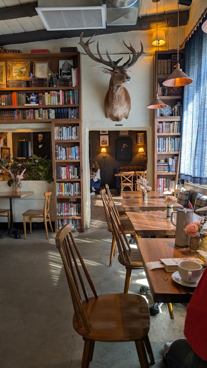 Bear & Dragon Café (Prescott)