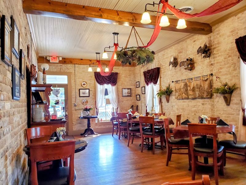 Alpine Haus Restaurant