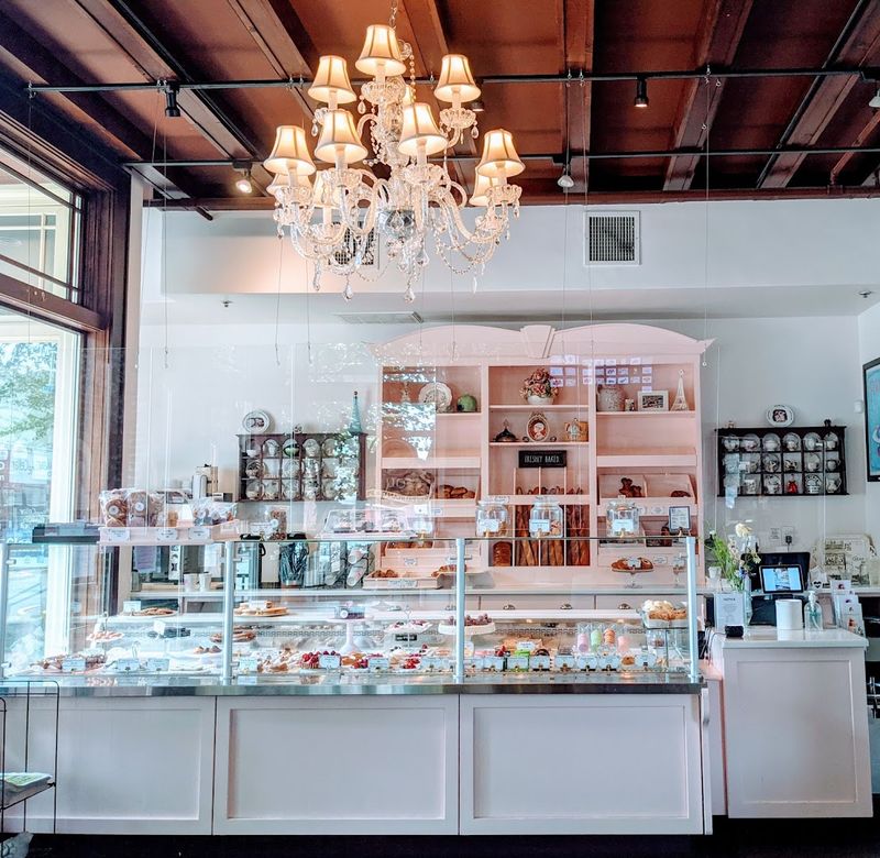 Antoinette Boulangerie - Red Bank