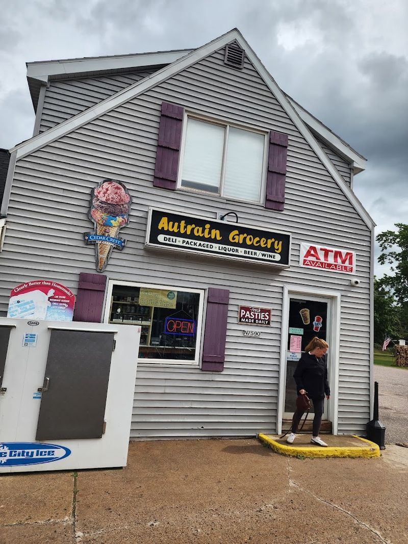 AuTrain Grocery & Motel