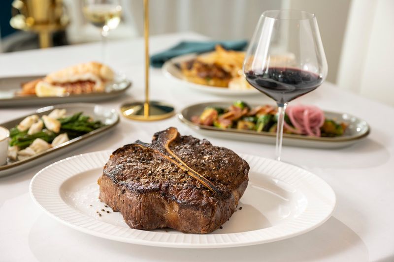 Avalon Prime Steakhouse at ICONA Windrift — Avalon
