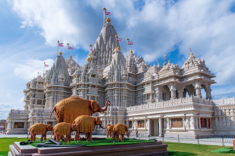 BAPS Swaminarayan Akshardham - Robbinsville