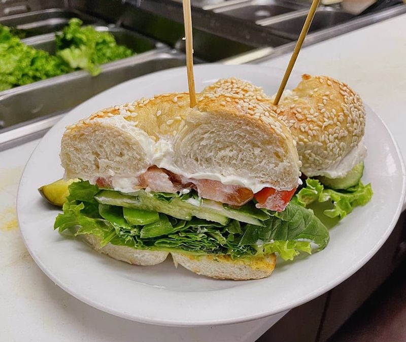 Bagels that keep East Coast cravings in check