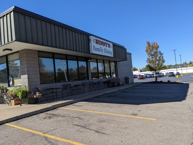 Benny's Family Dining