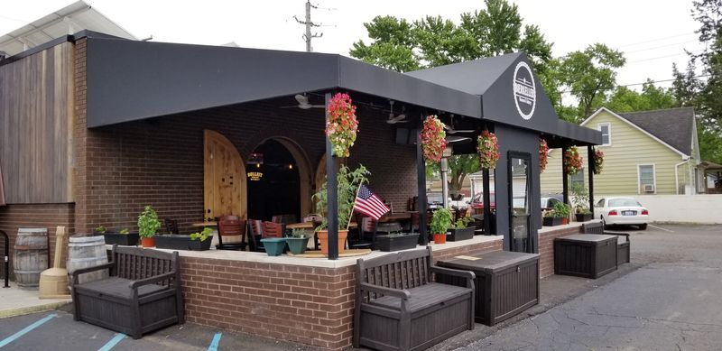 Bierkeller Tavern & Eatery