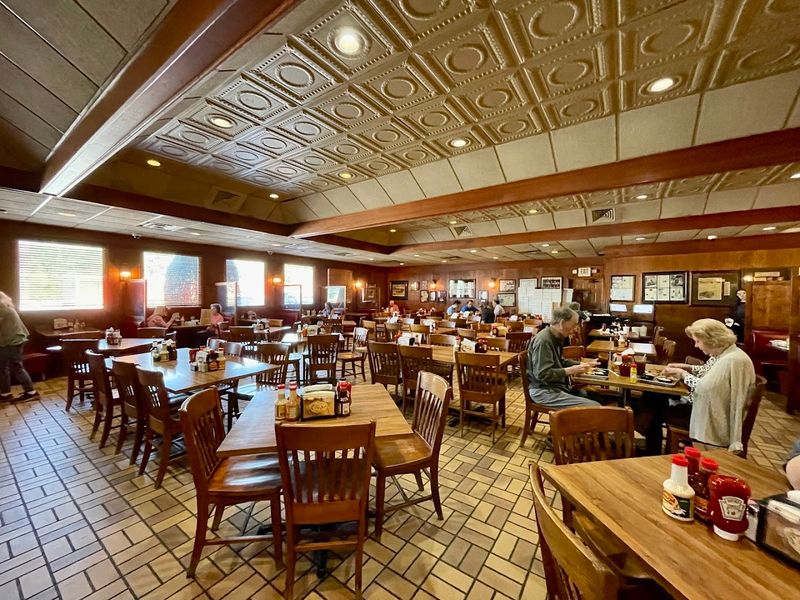 Big Bob Gibson Bar-B-Q – Decatur, Alabama Big Bob Gibson Bar-B-Q – Decatur, Alabama