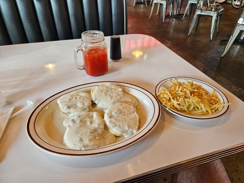 Big Portions and Comfort Food That Keep People Coming Back Big Portions and Comfort Food That Keep People Coming Back
