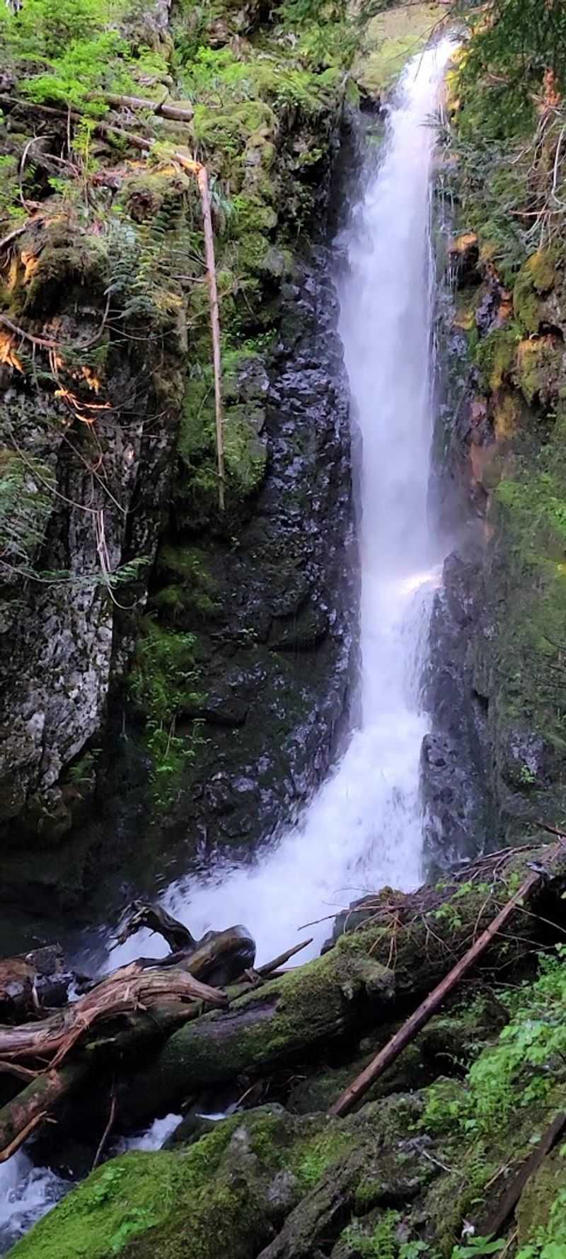 Big Tocks Creek Falls