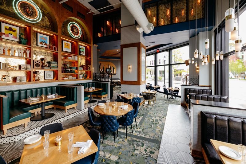 Bottleworks District Food Hall and Art Deco Arcade, Indianapolis