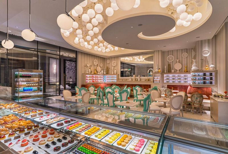 Bouchée Patisserie (The Post Oak Hotel, Houston)