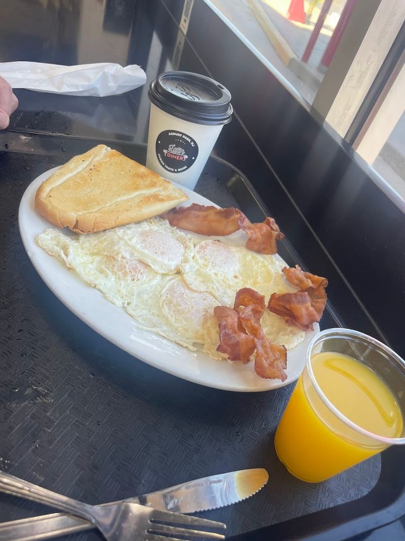 Breakfast Gets Better With Mangú Queso Frito and Café con Leche Breakfast Gets Better With Mangú Queso Frito and Café con Leche