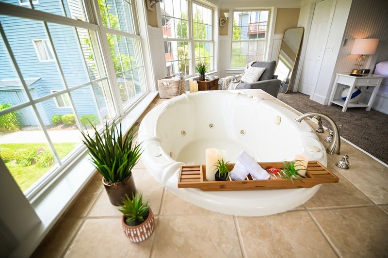 Breakfast, Spa Time, and Winery Perks Extend the Escape Breakfast, Spa Time, and Winery Perks Extend the Escape