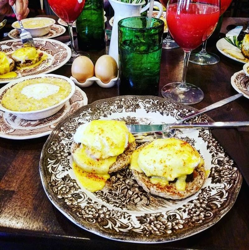 Breakfast and Brunch That Keep People Talking