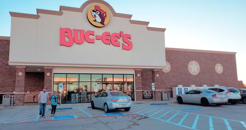 Buc-ee's BBQ Sandwich Counter