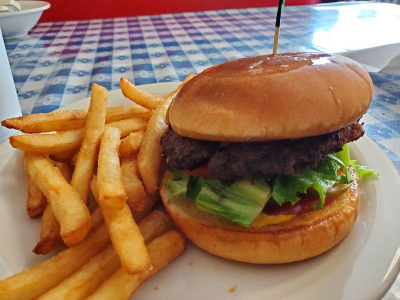 Burgers And Daily Specials For Menu Purists Burgers And Daily Specials For Menu Purists