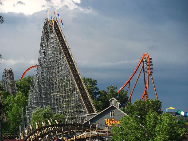 The Coasters and Water Rides That Justify the Trip The Coasters and Water Rides That Justify the Trip