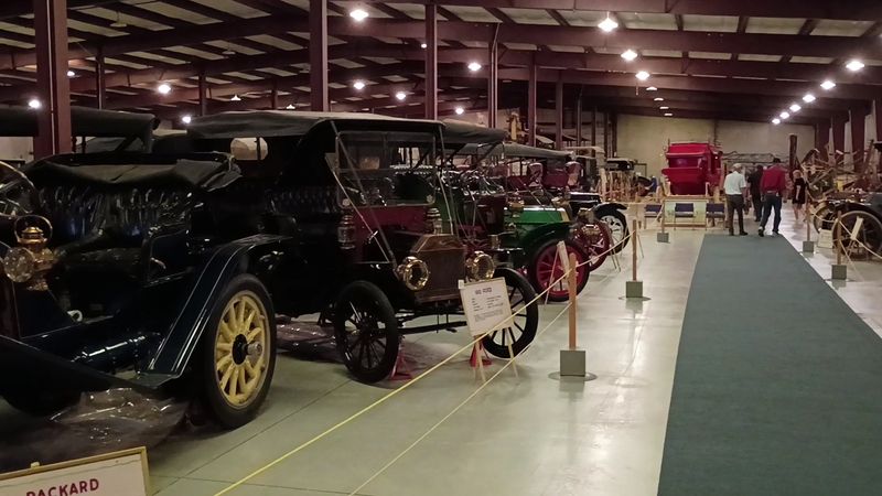 Dougherty Antique Car & Tractor Museum (Longmont)