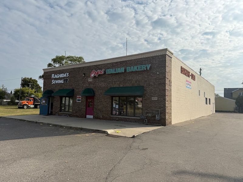 Capri Italian Bakery — Dearborn