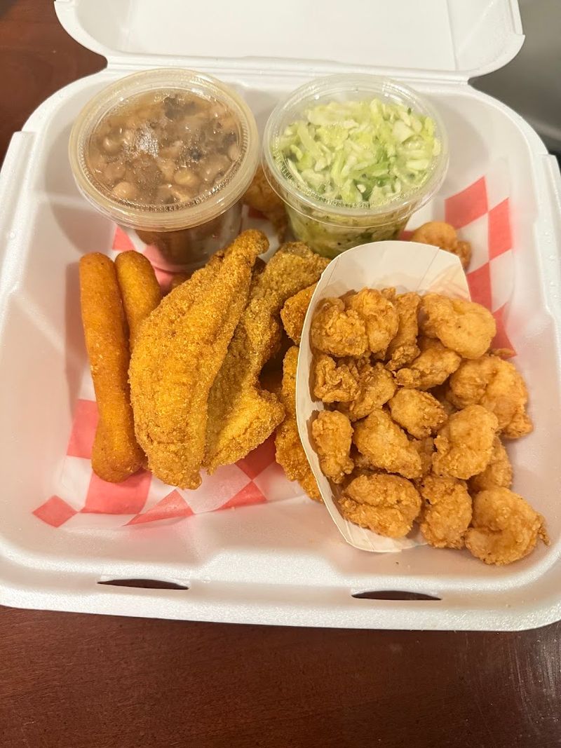 Catfish Parlour South (Austin)