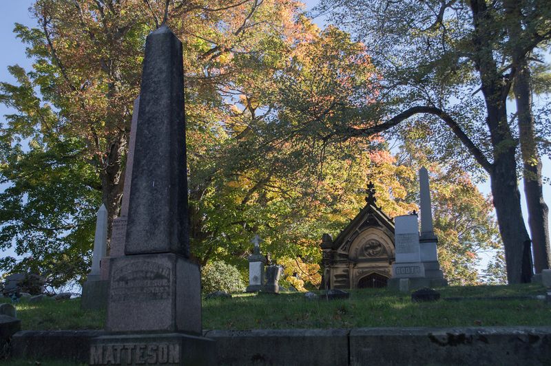 Chestnut Grove Cemetery, Ashtabula, Ohio