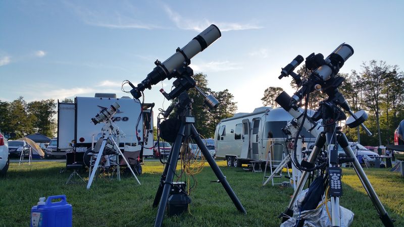 Choosing Between The Public Viewing Area And Astronomy Field