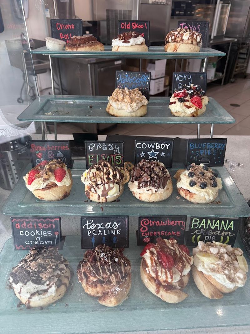 Cinnaholic (Multiple Texas Locations)