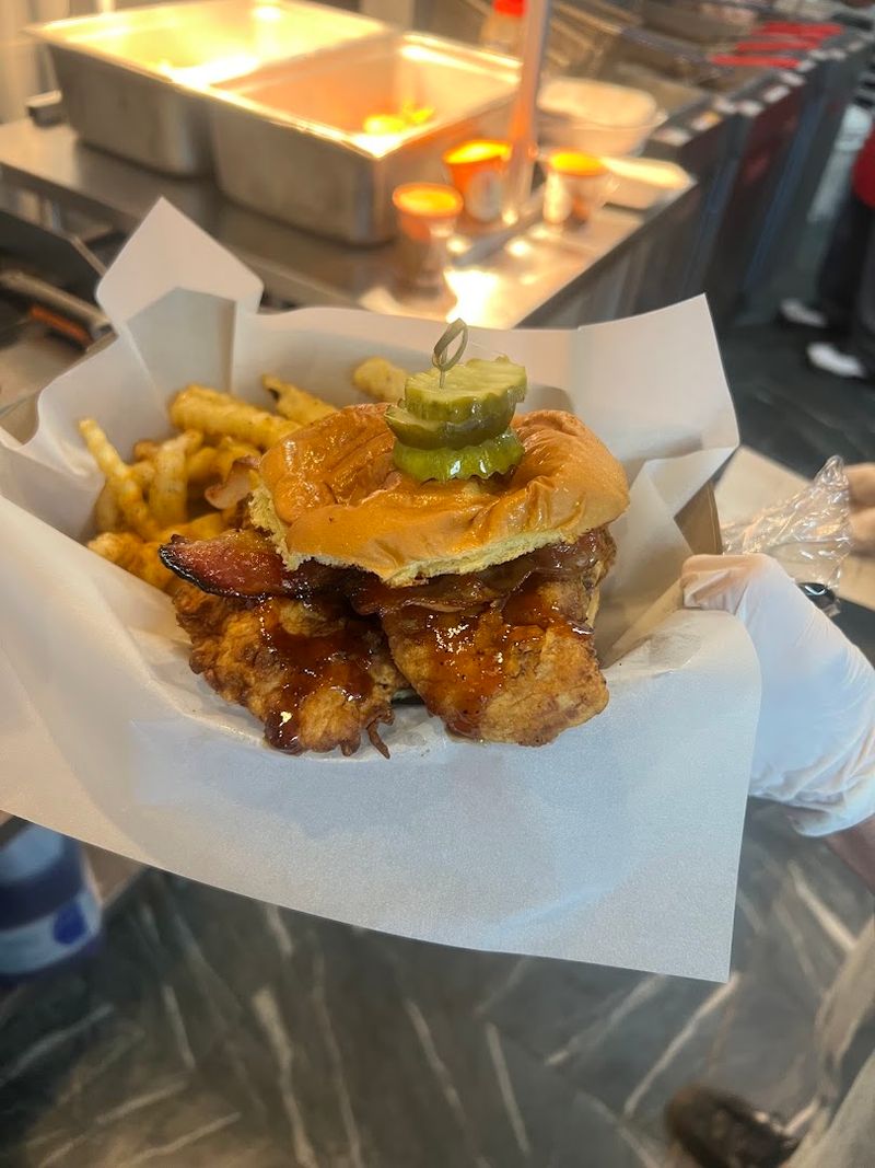 Cluckies Hot Chicken — Johnson City