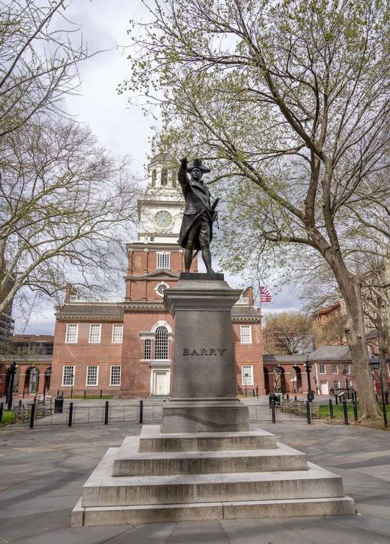 Commodore John Barry Statue, Independence Square, Philadelphia Commodore John Barry Statue, Independence Square, Philadelphia