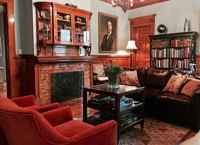 Common spaces that invite you to linger Common spaces that invite you to linger
