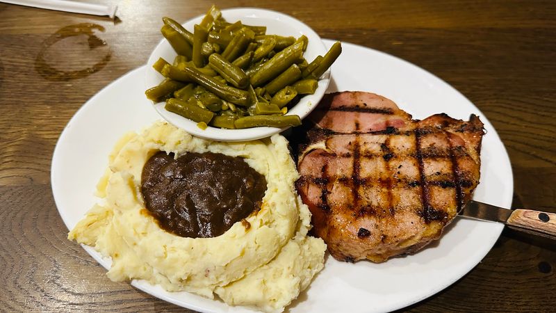 Country Comfort Food Beyond the Signature Plate Country Comfort Food Beyond the Signature Plate