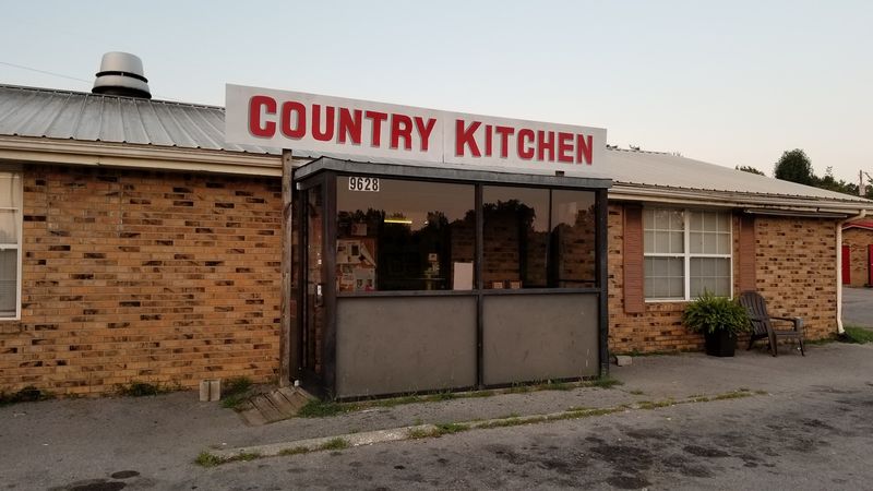 Country Kitchen — Lyles