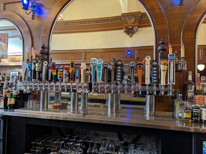Craft Beer Selection: Over 170 Options That Make Beer Lovers Rejoice Craft Beer Selection: Over 170 Options That Make Beer Lovers Rejoice