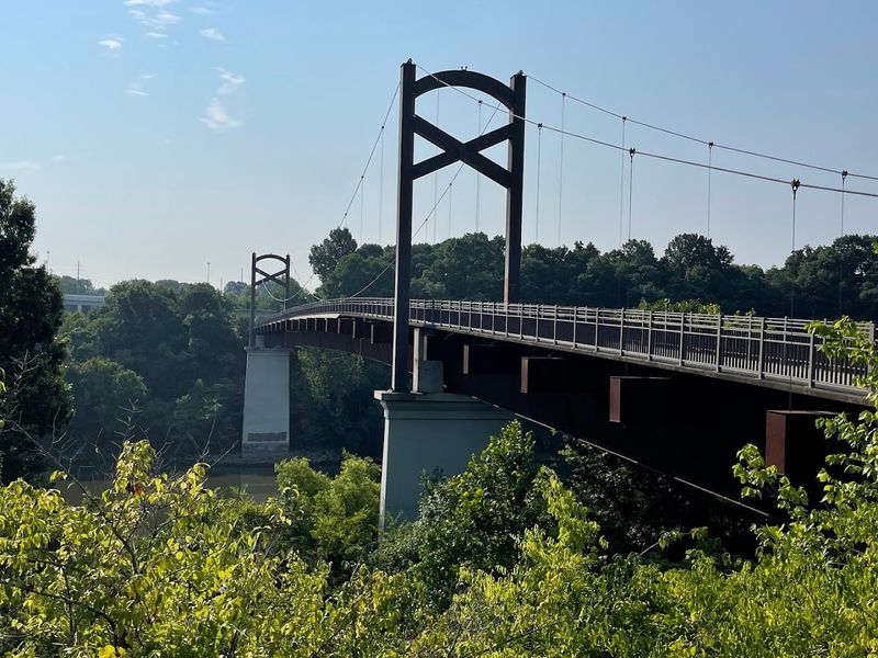 Cumberland River Pedestrian Bridge — Nashville