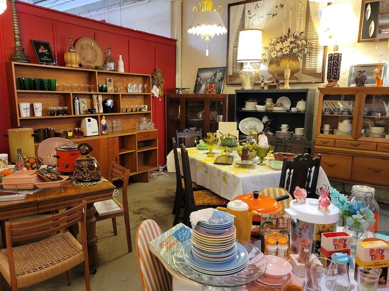 Curated displays that blur shopping and art Curated displays that blur shopping and art