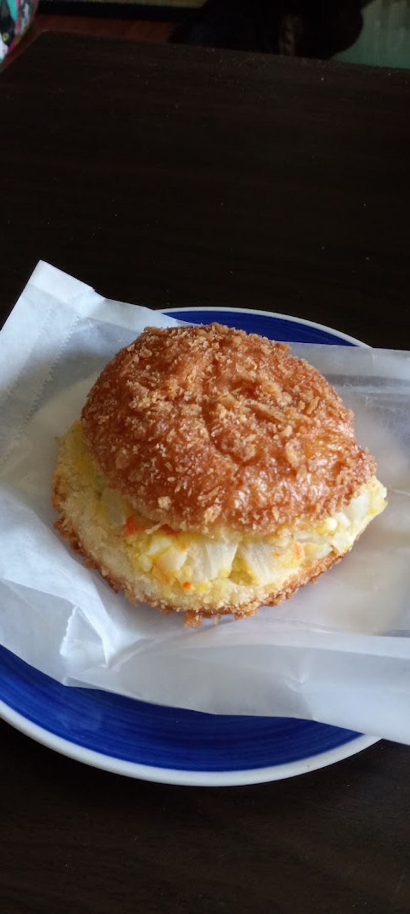 Custard Buns and Cream-Filled Breads That Redefine Custard Buns and Cream-Filled Breads That Redefine