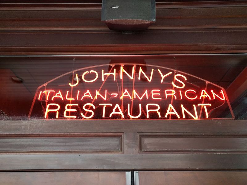 Johnny’s Diner (Schenectady)