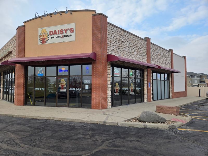 Daisy’s Drinks & Dogs - Ames
