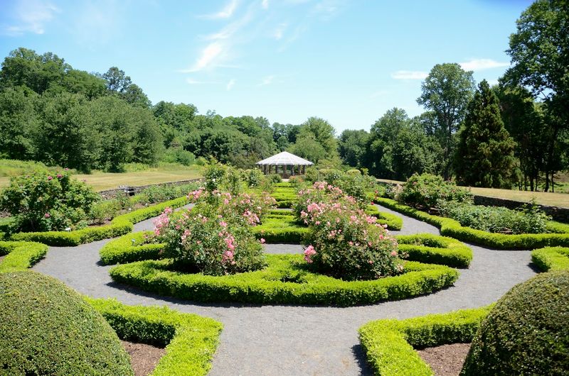 Deep Cut Gardens - Middletown