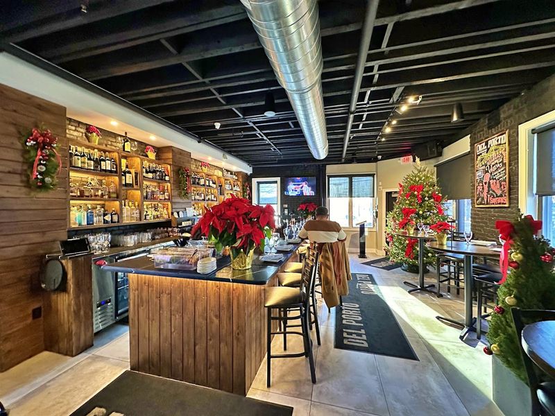Del Porto Ristorante / Vesuvio’s Pilot Location — Elizabeth Del Porto Ristorante / Vesuvio’s Pilot Location — Elizabeth