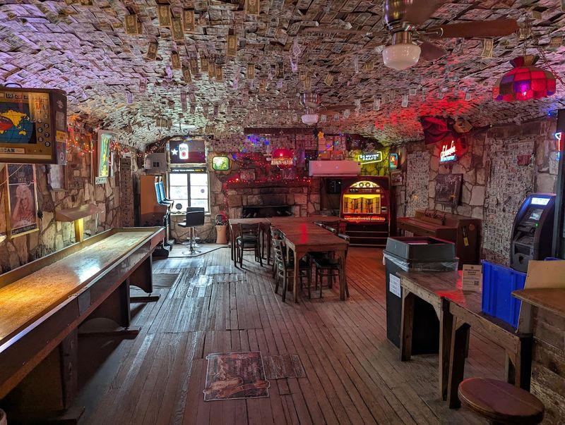 Devil's Backbone Tavern (Wimberley)