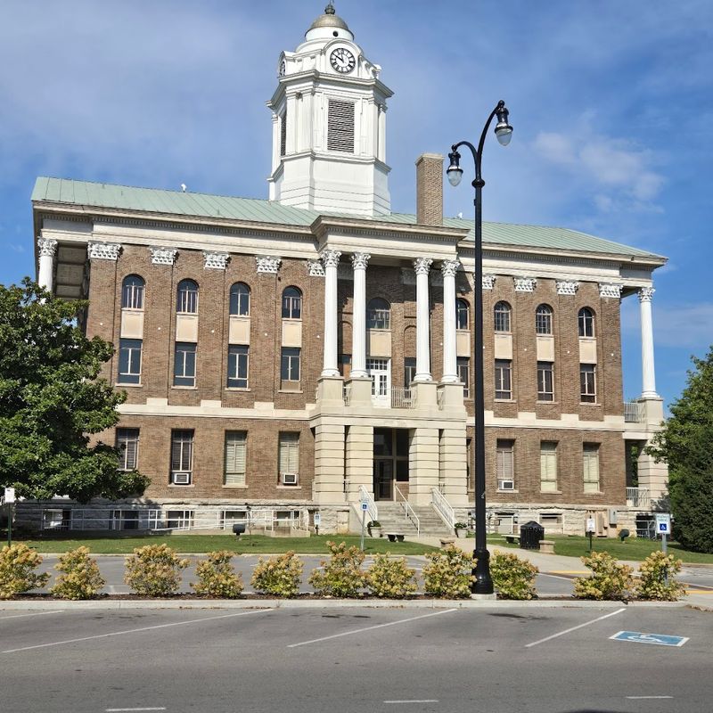 Downtown Shelbyville Has Small-Town Charm Worth Slowing Down For