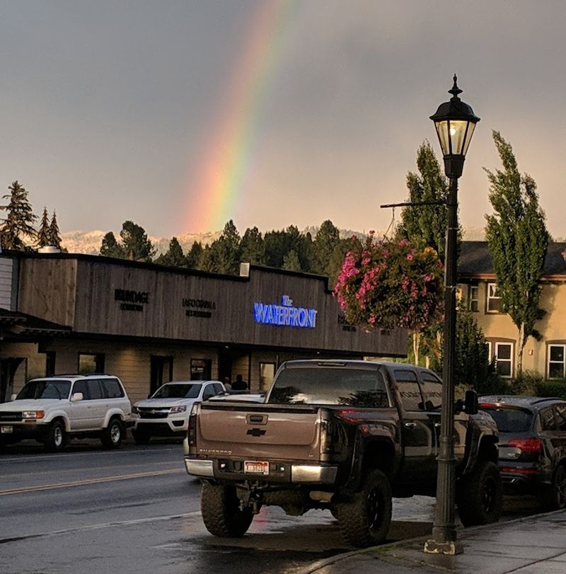 Downtown McCall Keeps Things Refreshingly Simple Downtown McCall Keeps Things Refreshingly Simple